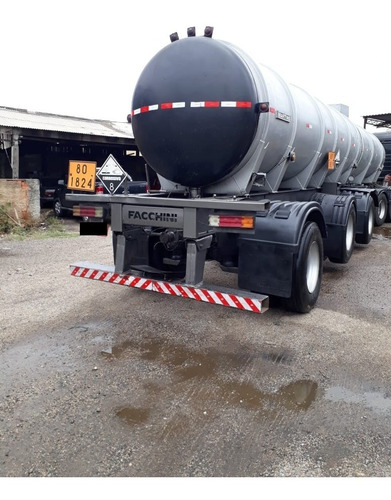 Imagem 10 de 11 de Carreta Tanque Para Transporte De Soda, Silicato E Químicos