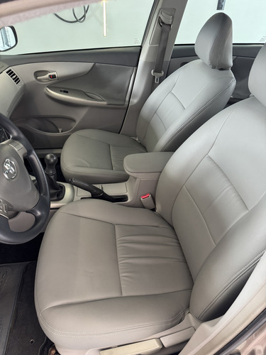 Toyota Corolla 1.8 16v Gli Flex 4p