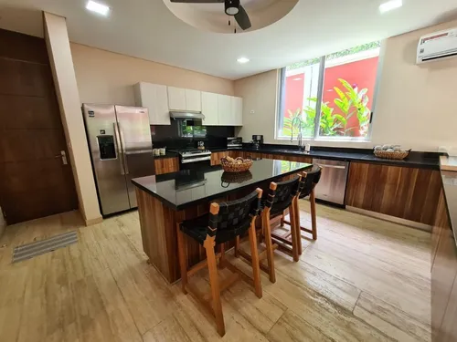 Casa De Lujo En Venta En Cholul Al Norte De Mérida