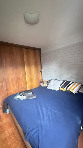 Depto En Venta, Segundo Piso, Excelente Ubicación, Macul.