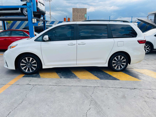 Imagen 4 de 14 de Toyota Sienna 2020 3.5 Limited At