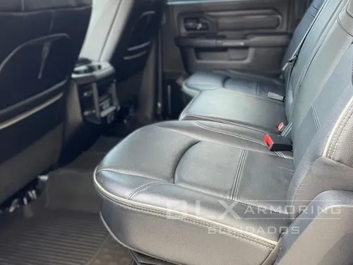 Dodge Ram Heavy Duty 2500 8 Birlos 2024 Nivel V - Plus