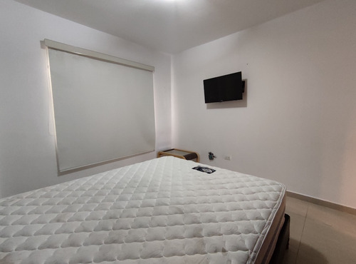 Imagen 12 de 18 de Apartamento De Planta Baja En Alquiler Y Con Muelle Privado En Conjunto Residencial Esturion