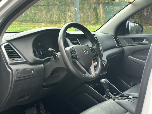 Hyundai Tucson 2.0 16v