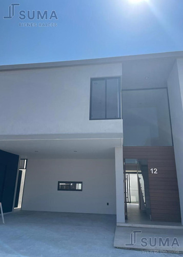 Casa En Venta En Fracc. Lomas Del Dorado, Boca Del Rio, Veracruz.