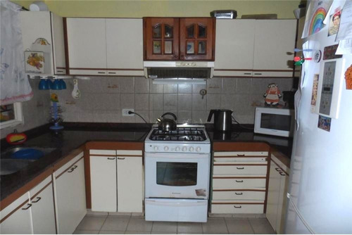 Venta 4 Ambientes Con Pileta Y Cochera San Justo