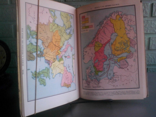 Atlas De Historia Universal