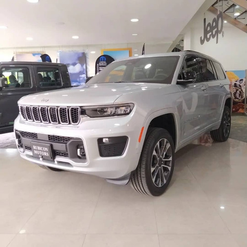 Imagen 1 de 11 de Jeep Grand Cherokee L Overland 4x4 2023