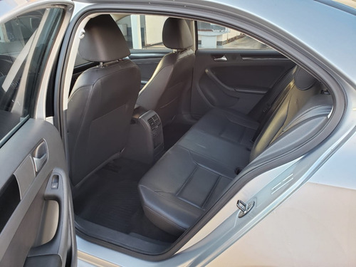 Volkswagen Vento Luxury 2.5