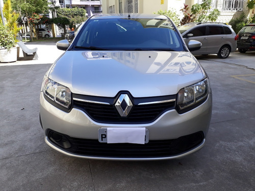 Imagem 9 de 9 de Renault Logan 1.6 8v 16/17 Expression Com Pacote Avantage
