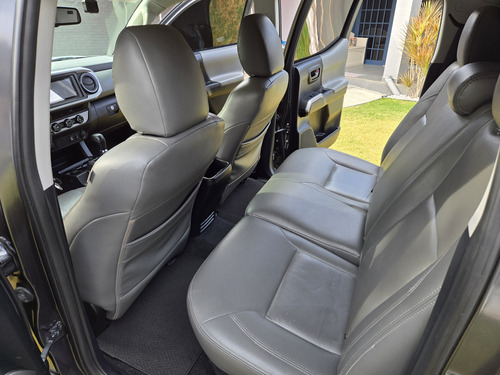 Toyota Tacoma Sr5 V6 2016 Asientos En Piel