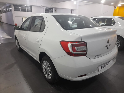 Imagen 6 de 17 de Renault Logan Ph2 Zen 1.6 (cp)