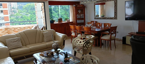 Alquiler Apartamento Dúplex En Las Mesetas. Oa