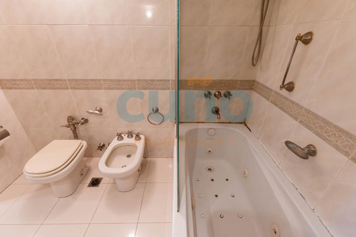 Av. Del Libertador Y Lacroze - 200 M2 - Cocina Reciclado