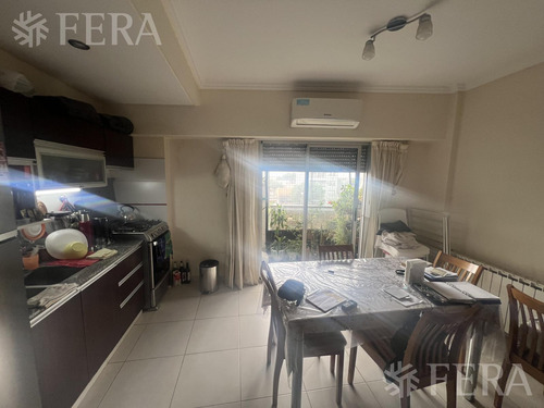 Venta De Departamento 2 Ambientes Con Balcón En Sarandi