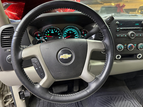 Chevrolet Cheyenne 5.3 2500 Cab Ext B 4x4 Mt