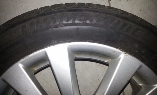 Pneu Brigestone Turanza 205 - 55 - 16 X (Usado)
