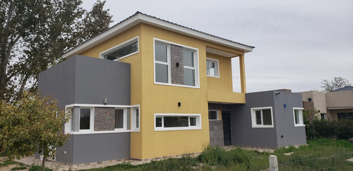 Vendo Casa Bª Privado Parayso Del Limay 3 Dormi Plottier