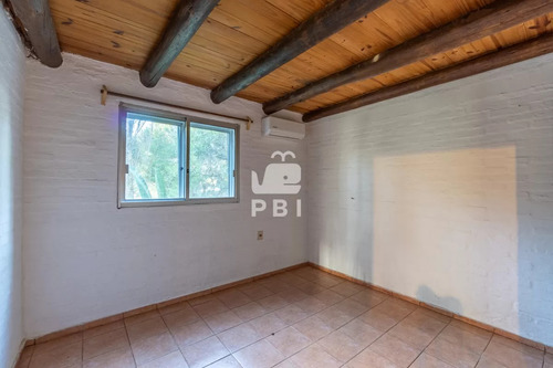 Casa En Venta, 2 Dormitorios, Ocean Park - Ref : Pbi1006