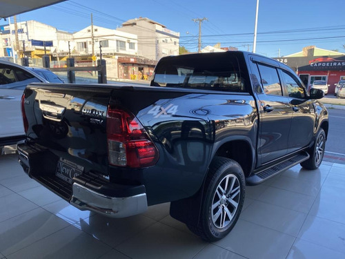 Imagem 4 de 9 de Hilux Cd Srv 4x4 2.8 Tdi Diesel Aut.