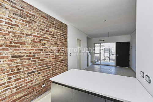 Imagen 3 de 30 de Duplex Con Cochera, Terraza Y Playroom - Moron Sur (uf1)