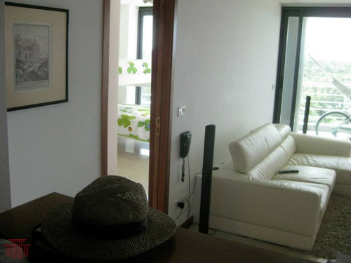 Apartamento En Punta Del Este, Zona Roosevelt - Ref: 13144