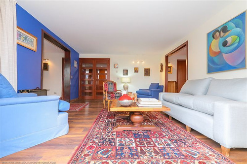 Departamento En Venta De 3 Dorm. En Las Condes
