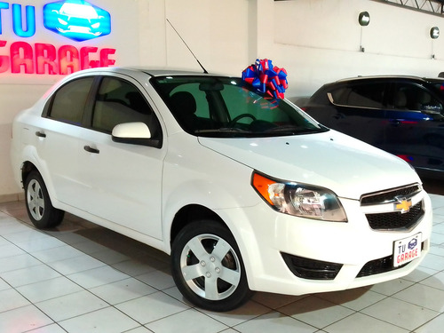 Imagen 3 de 14 de Chevrolet Aveo 2017 1.6 Ls Mt