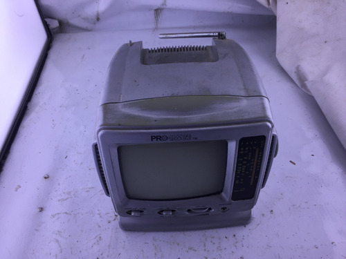 Imagem 3 de 8 de Tv Portatil Pro-image Tv500 /retro - Retirada De Peça N:31