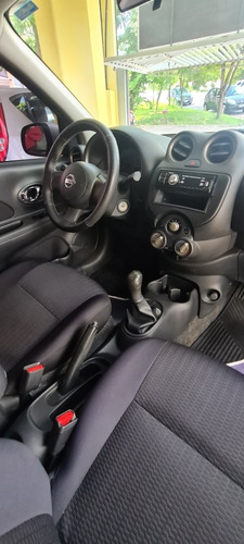 Imagem 8 de 10 de Nissan March 2012 1.6 S 5p