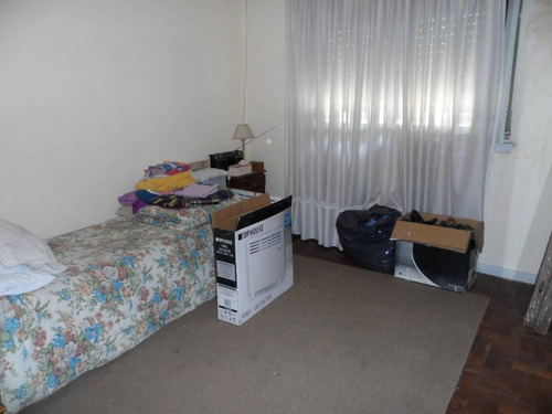 Imagen 6 de 12 de Casa Ph - 4 Ambientes - Pb - Servicios - Ideal Uso Profesion