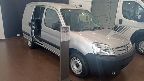 Imagen 14 de 16 de Peugeot Partner Confort 1.6 Vti 115