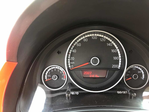 Volkswagen Up! Cross