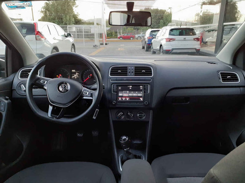 Imagen 12 de 15 de Volkswagen Polo 2020 5p Design & Sound L4/1.6 Man