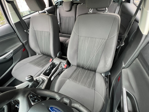 Imagen 9 de 11 de Ford Focus S 5p 1.6 2016