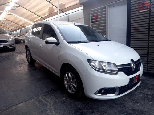 Imagen 3 de 15 de Renault Sandero 2018 1.6 Privilege 105cv