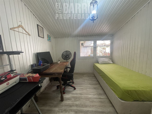 Casa En Venta De 4 Dorm. En Colina