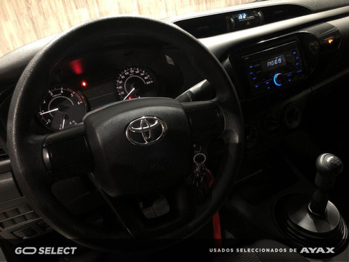 Toyota Hilux Dx 4x2 Diesel 2019 Blanco Excelente Estado