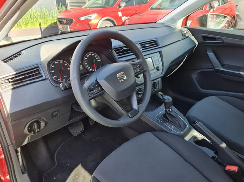 Imagen 4 de 5 de Seat Ibiza Reference 1.6l 110hp Tip 4pts 2018