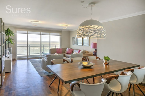 Apartamento En Venta Y Alquiler En La Rambla De Punta Carretas