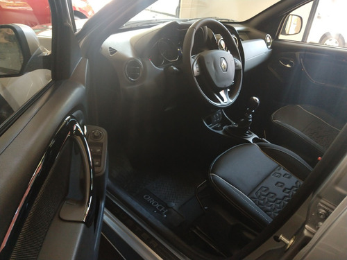 Renault Duster Oroch Privilege 2.0 4x2 Financ-permuta (mb)