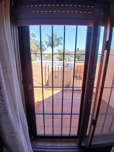 Casa Chalet En Venta En Berazategui, G.b.a. Zona Sur, Argentina