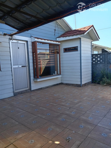 Casa En Arriendo 3d+2b+estac.yobilo En Coronel