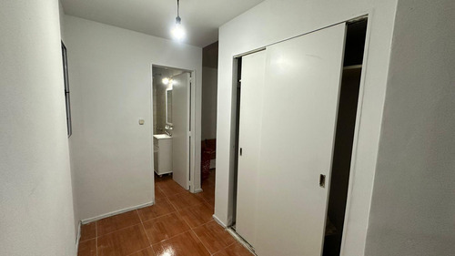 Av Cordoba 2800, Departamento Monoambiente En Barrio Norte, Frente Plaza Monseñor