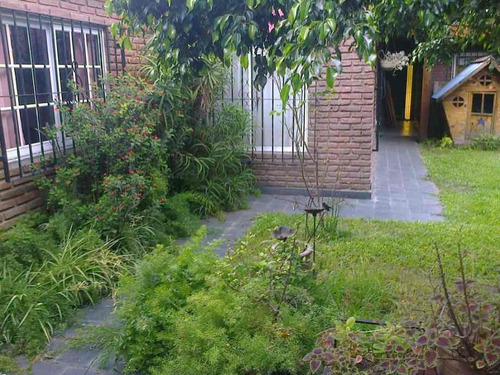 Imagen 2 de 14 de Casa En Venta En Moron Sur