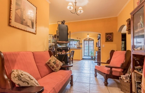 Imagen 16 de 30 de Casa -tres Ambientes - Piscina - Barrio Inglés Temperley Este