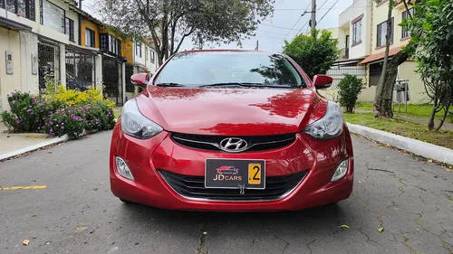 Hyundai Elantra 1.8 i35 GLS MT