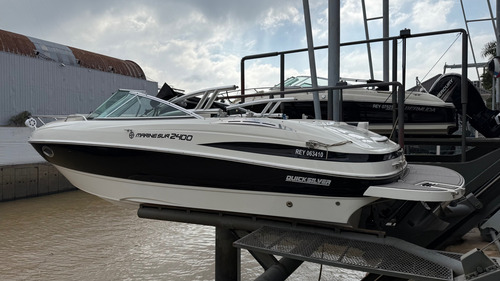 Lancha Cuddy Quicksilver 2400 2013 V8 Volvo 320 Hp Duo Prop