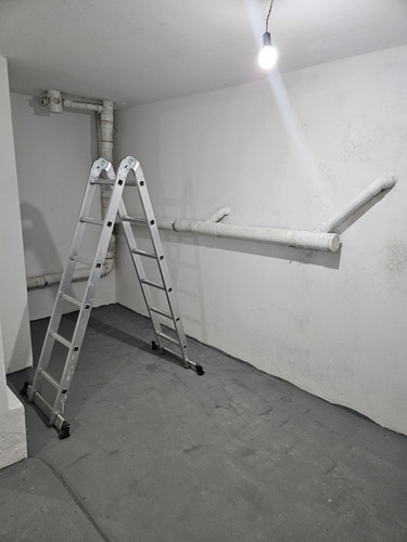 Estivao 2004 Esq Clemente Estable Vivienda O Empresa