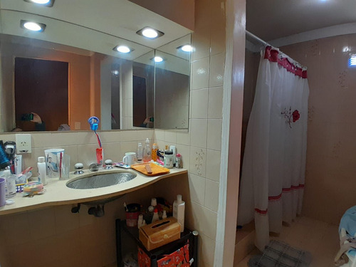 Excelente Chalet De 5 Ambientes